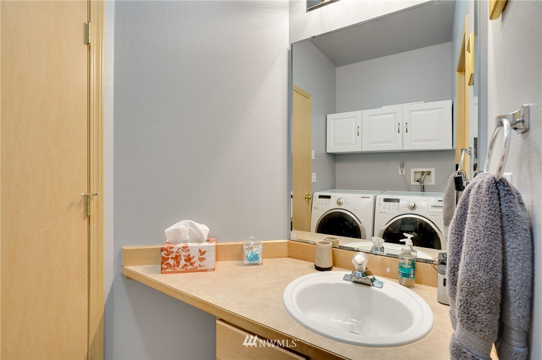 6711 Lower Ridge Road Everett, WA 98203 - Photo 19 of 24