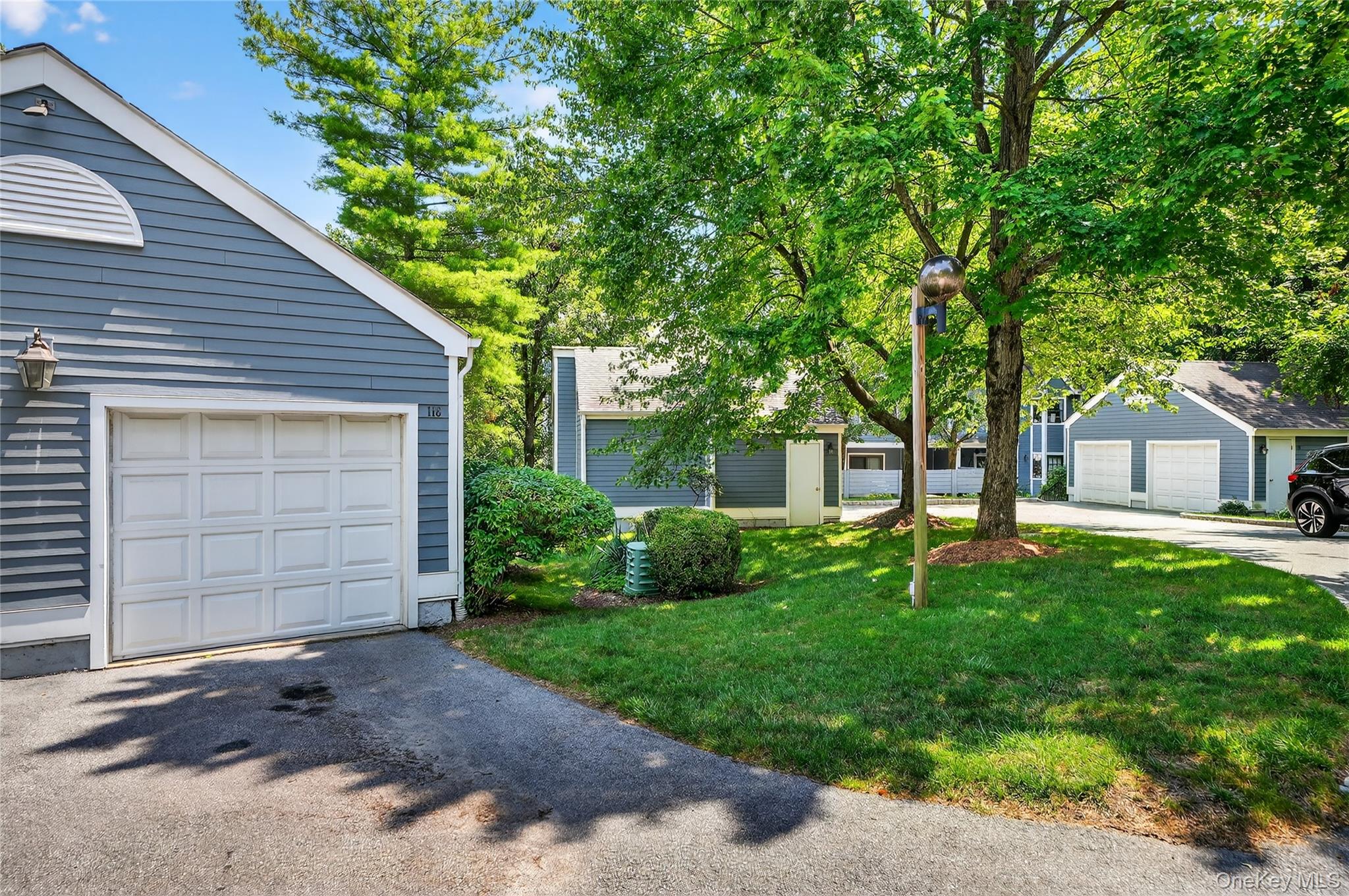 116 Valleyview Road Irvington, NY 10533 - Photo 2 of 45