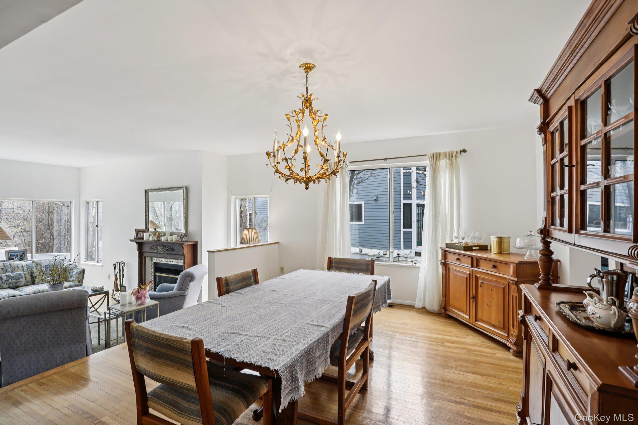 116 Valleyview Road Irvington, NY 10533 - Photo 7 of 45