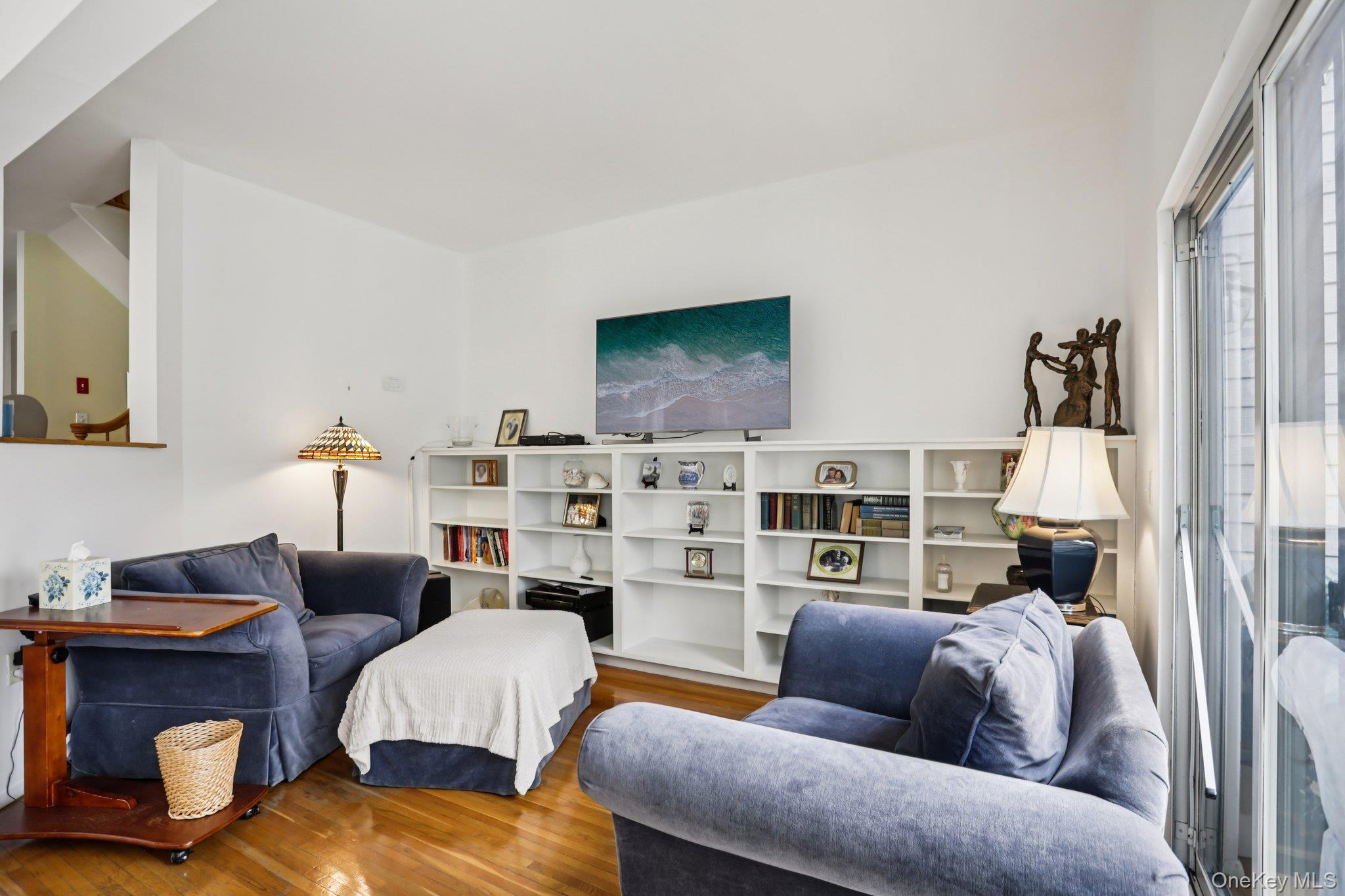 116 Valleyview Road Irvington, NY 10533 - Photo 9 of 45