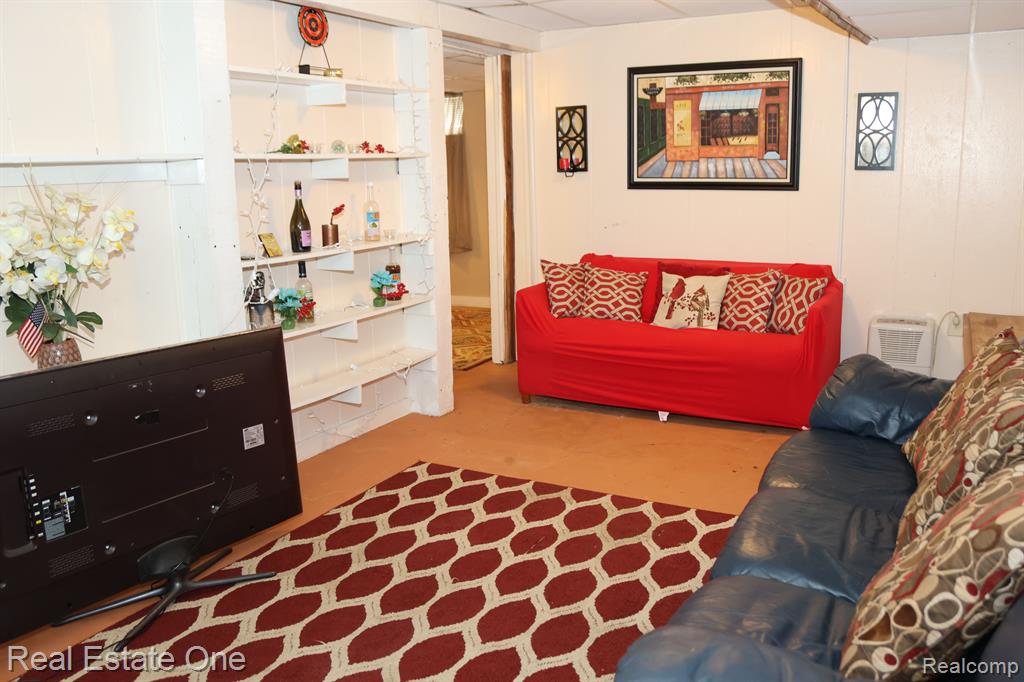 305 East Grand River Road, Unit 1 Brighton, MI 48116 - Photo 9 of 11