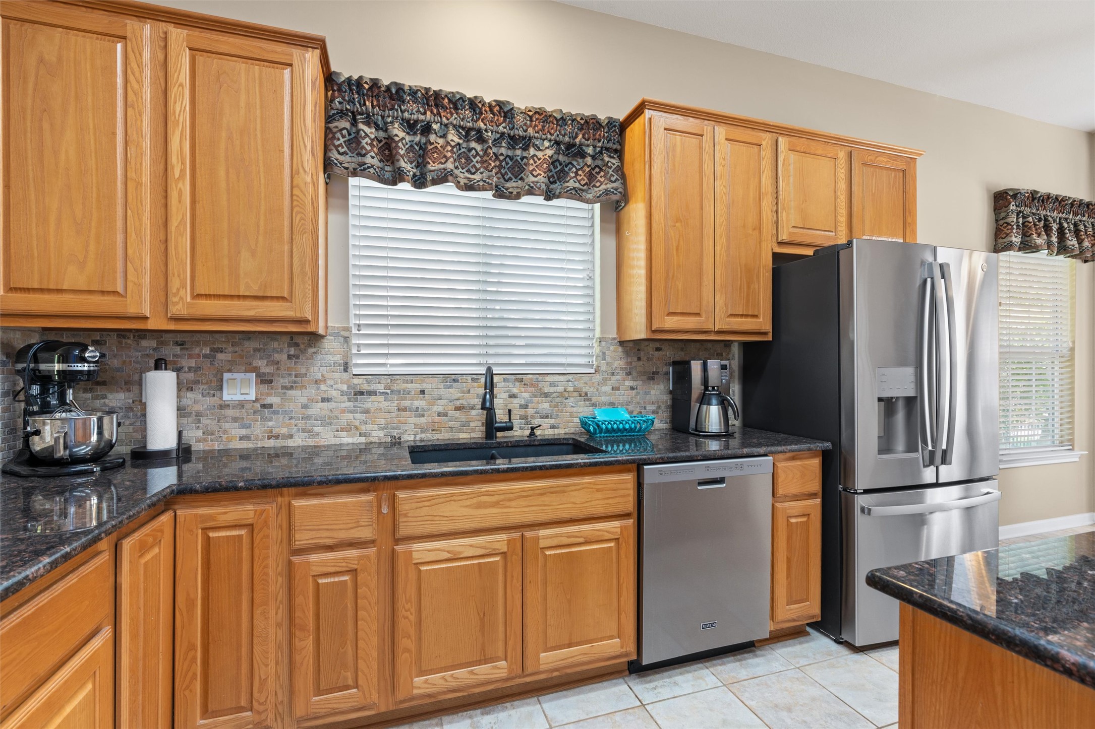 110 Persimmon Lane Georgetown, TX 78633 - Photo 11 of 29