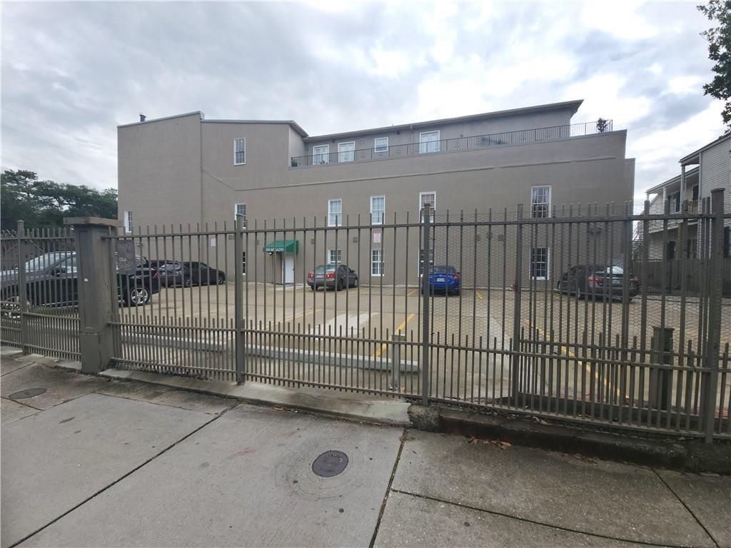 3400 Magazine Street, Unit 6 New Orleans, LA 70115 - Photo 8 of 10