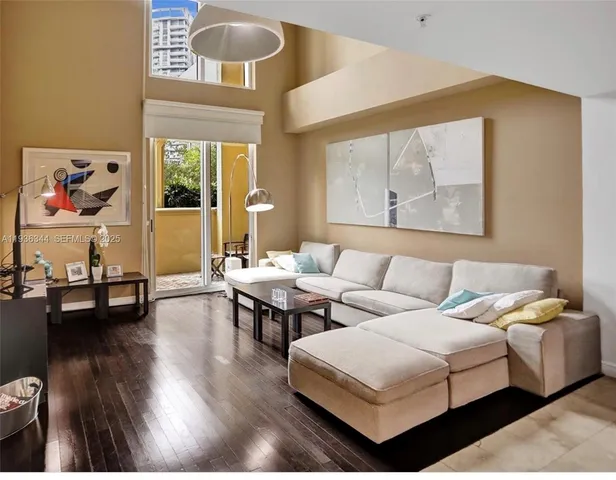 $3,250 | 1755 East Hallandale Beach Boulevard, Unit 105E, Hallandale Beach, FL 33009