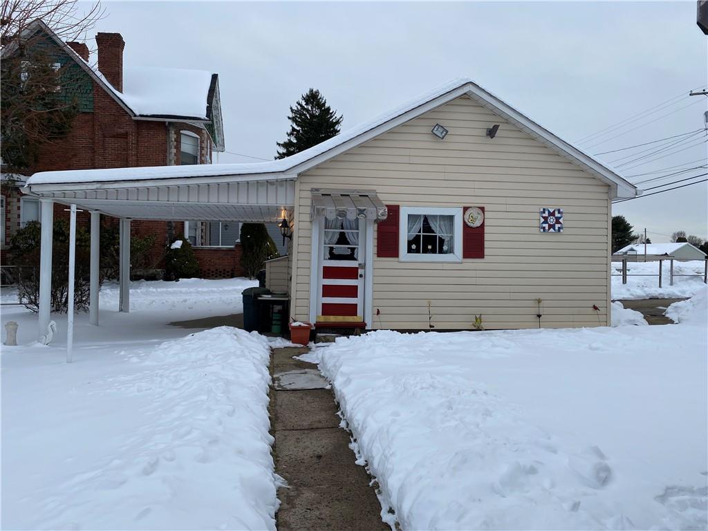 2300 Cottage Avenue Natrona Heights, PA 15065 - Photo 11 of 15 a view of a house with a patio
