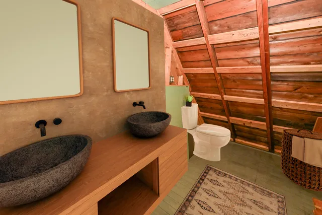 $329,900 | 2906 South 45th Street, Milwaukee, WI 53219