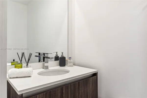 $3,450 | 488 Northeast 18th Street, Unit 1805, Miami, FL 33132