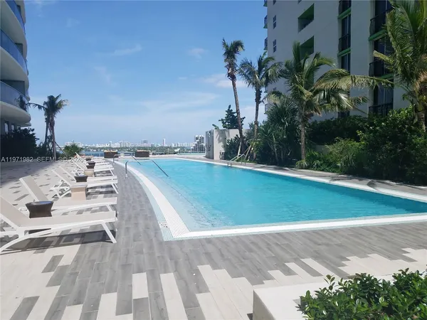 $3,450 | 488 Northeast 18th Street, Unit 1805, Miami, FL 33132