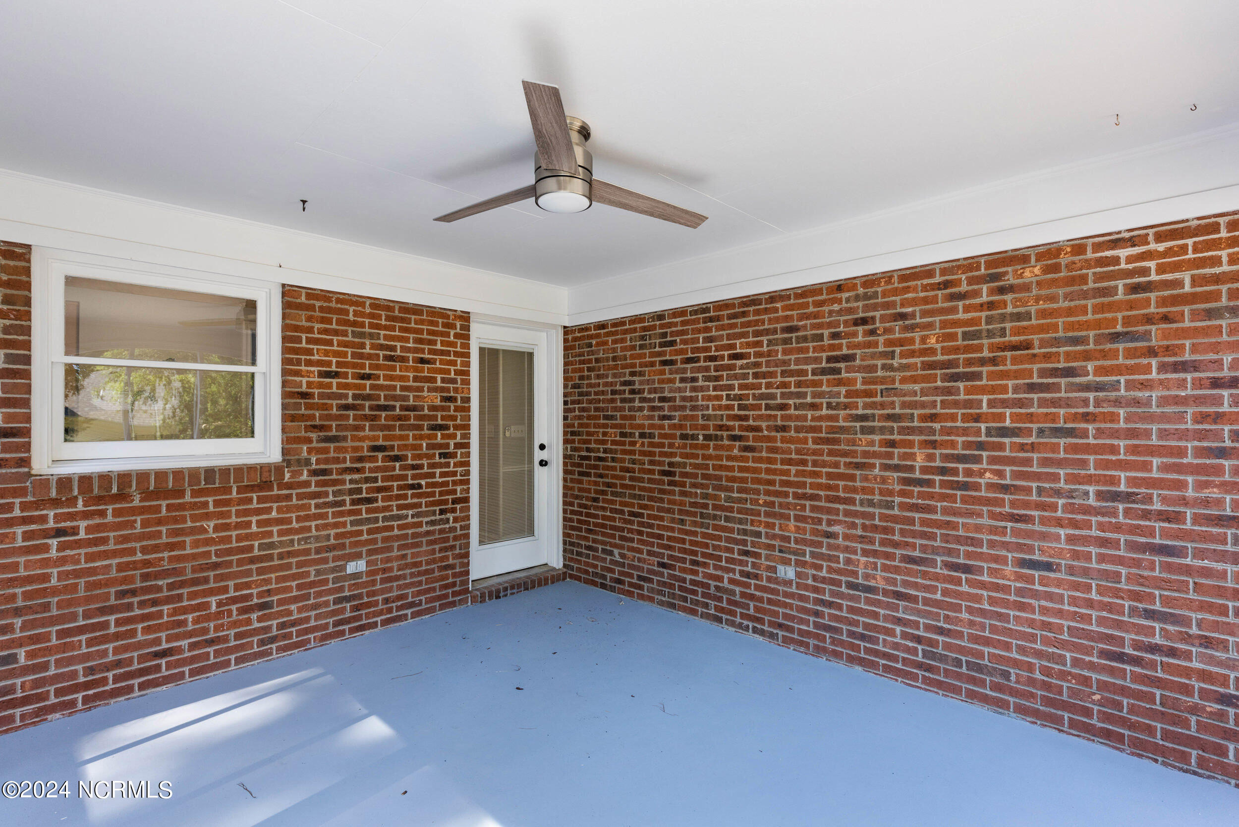 211 Golden Road Wilmington, NC 28409 - Photo 33 of 42 211goldenrd_00034