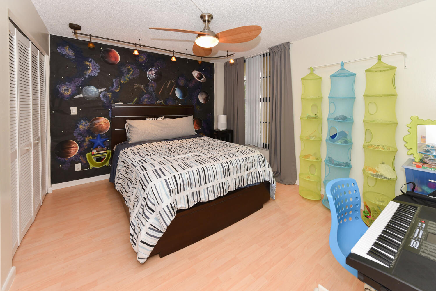 4 Royal Palm Way, Unit 504 Boca Raton, FL 33432 - Photo 16 of 25 Guest Room
