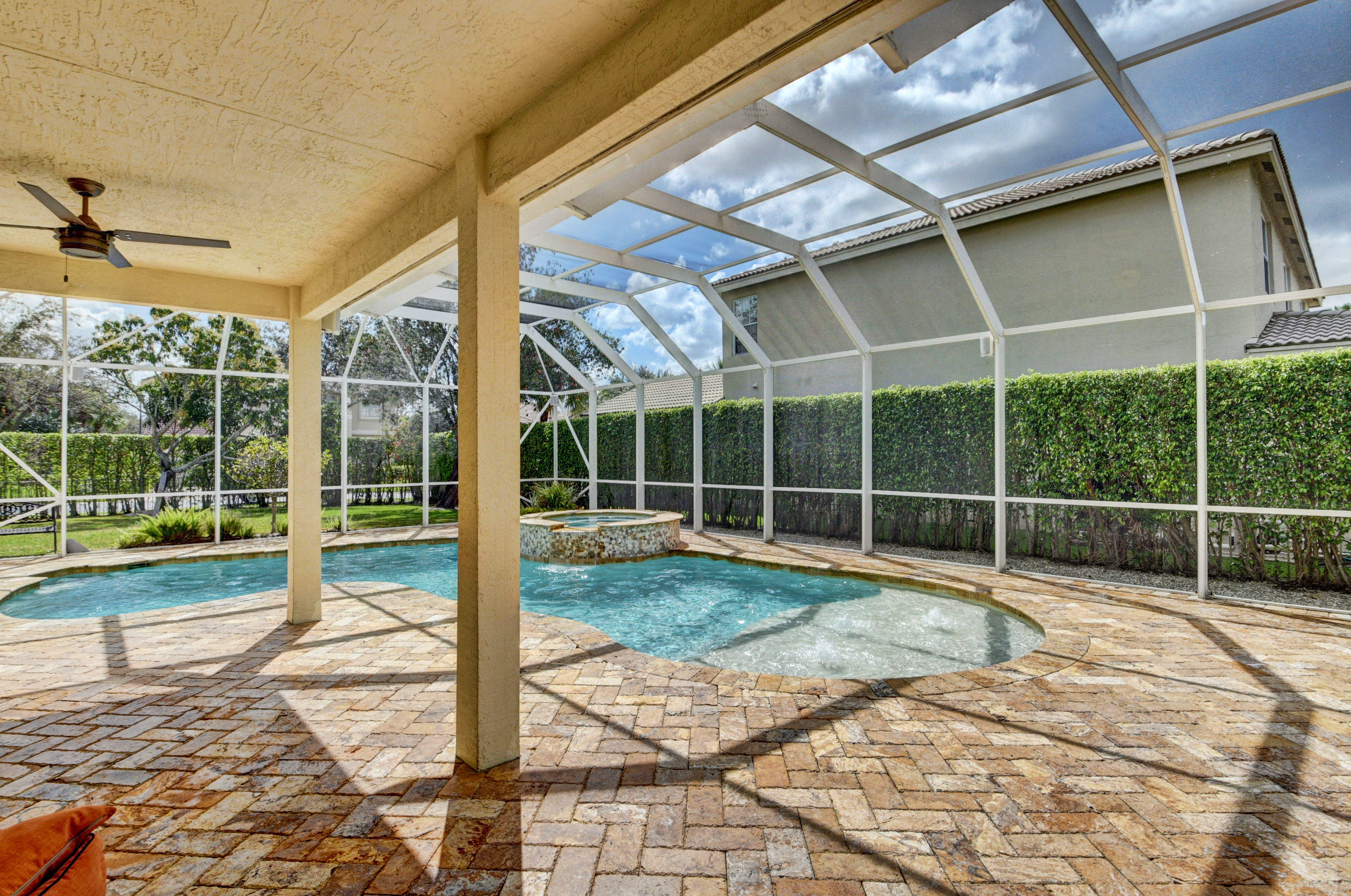 19264 Skyridge Circle Boca Raton, FL 33498 - Photo 6 of 50 13_dsc_1257_58_59_60_61