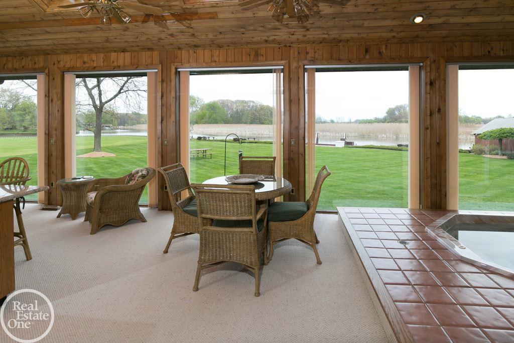 32411 Sutton Road New Baltimore, MI 48047 - Photo 17 of 42