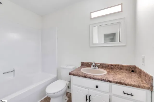 $425,000 | 402 Shady Point, Inman, SC 29349