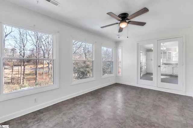 $425,000 | 402 Shady Point, Inman, SC 29349