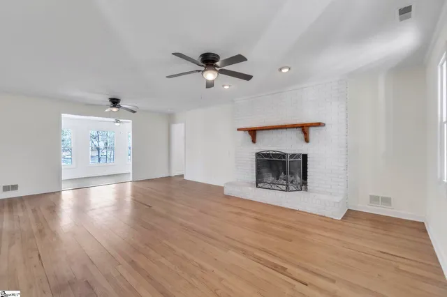 $425,000 | 402 Shady Point, Inman, SC 29349