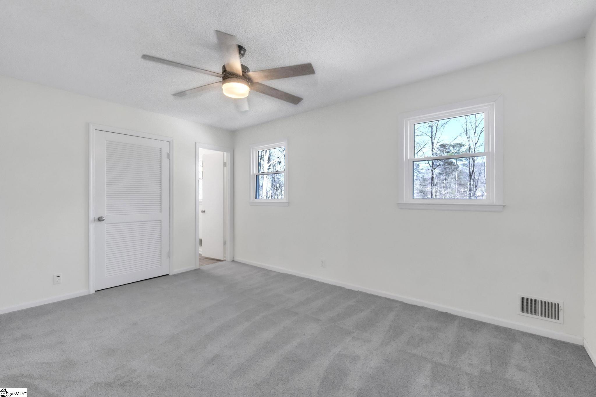 402 Shady Point Inman, SC 29349 - Photo 28 of 40