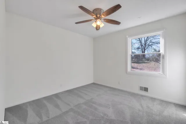 $425,000 | 402 Shady Point, Inman, SC 29349