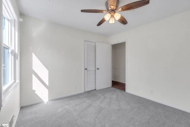 $425,000 | 402 Shady Point, Inman, SC 29349