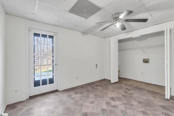 $400,000 | 402 Shady Point, Inman, SC 29349