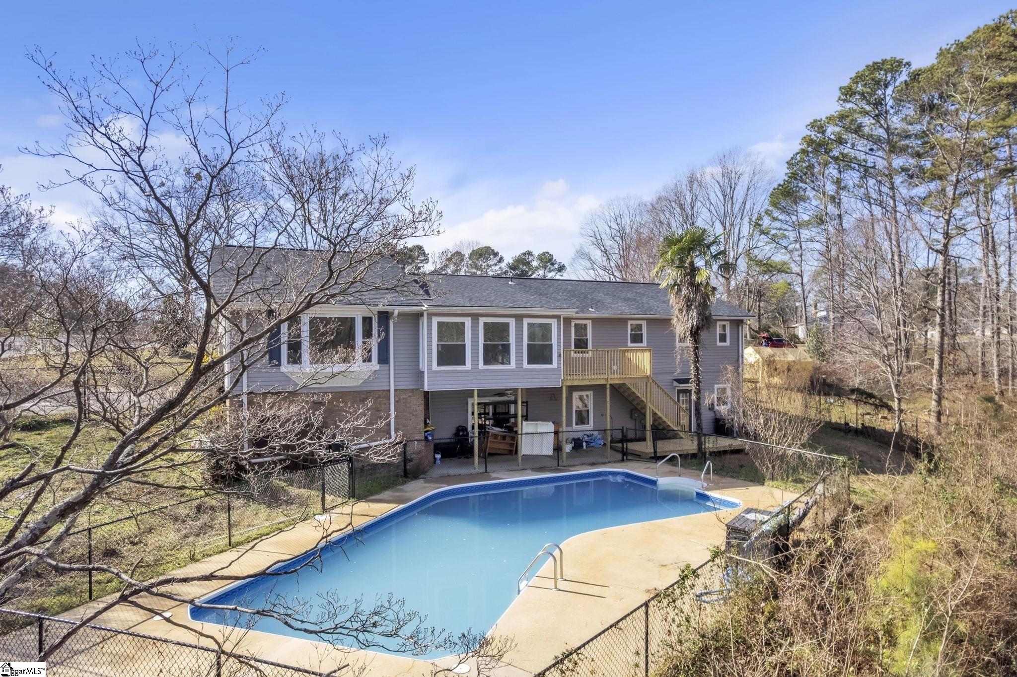 402 Shady Point Inman, SC 29349 - Photo 4 of 40