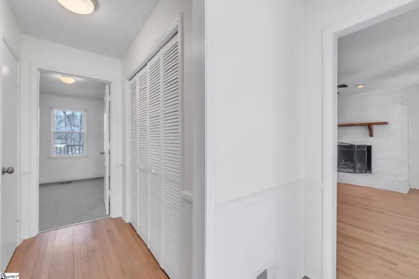 $400,000 | 402 Shady Point, Inman, SC 29349