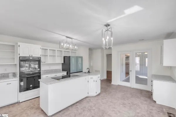 $425,000 | 402 Shady Point, Inman, SC 29349