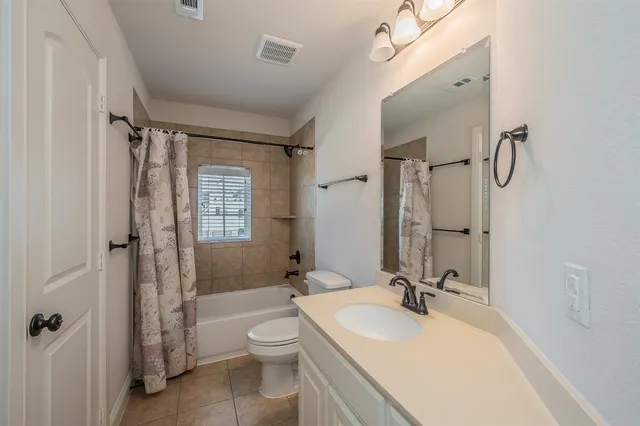 $3,800 | 15633 Wild Cherry Lane, Fort Worth, TX 76262