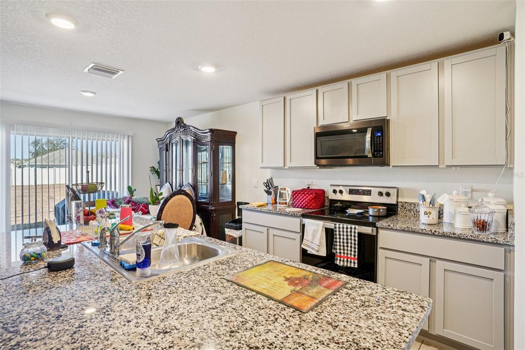 8880 Southwest 50th Terrace Ocala, FL 34476 - Photo 15 of 56