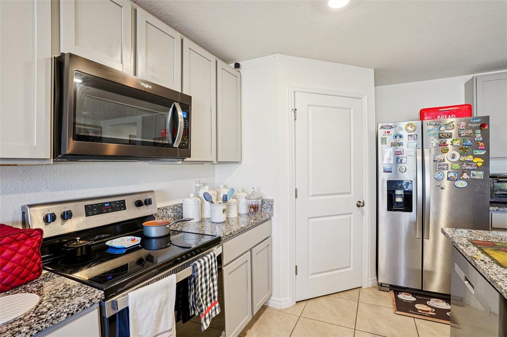 8880 Southwest 50th Terrace Ocala, FL 34476 - Photo 16 of 56