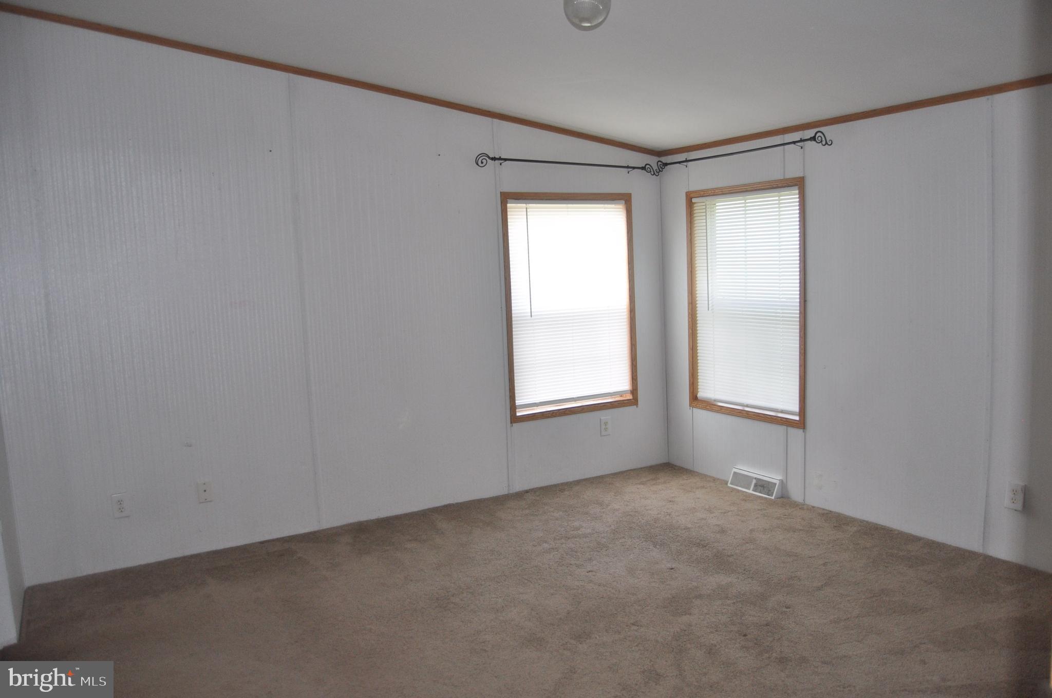 18 Junction Road Millersburg, PA 17061 - Photo 12 of 20 Main bedroom
