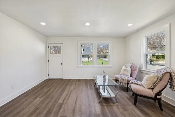 $293,900 | 223 Davis Avenue, Columbia, TN 38401