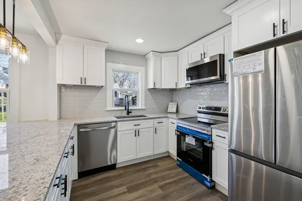 $293,900 | 223 Davis Avenue, Columbia, TN 38401