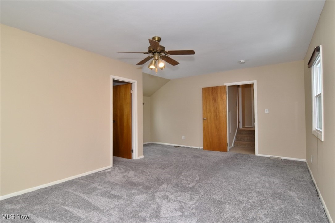 1491 Edgefield Road Cleveland, OH 44124 - Photo 24 of 41