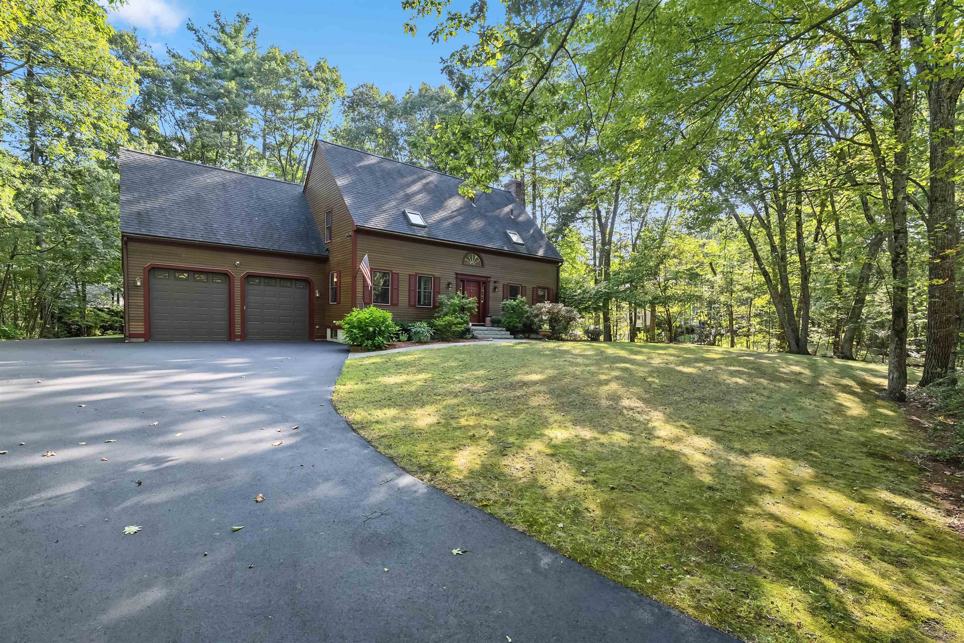 7 Deer Run Road Windham, NH 03087 - Photo 2 of 33