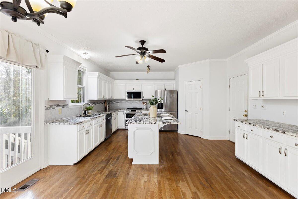 2044 Muirfield Village Way Raleigh, NC 27604 - Photo 16 of 60 16-2044 Muirfield Village Way