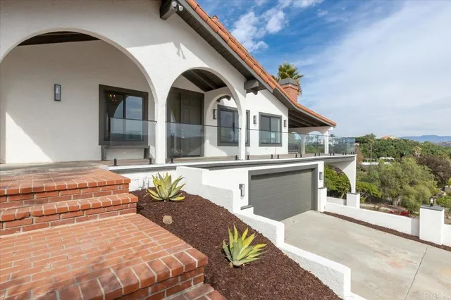 $1,749,000 | 2918 Fairview Drive, Vista, CA 92084