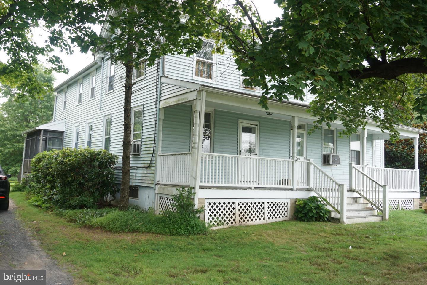 916 Durham Road Newtown, PA 18940 - Photo 2 of 20