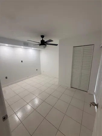 $3,500 | 9138 Southwest 23rd Street, Unit B, Davie, FL 33324