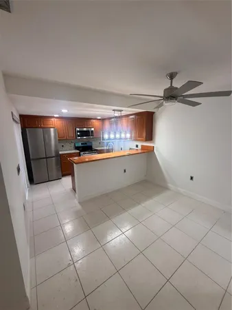 $3,500 | 9138 Southwest 23rd Street, Unit B, Davie, FL 33324