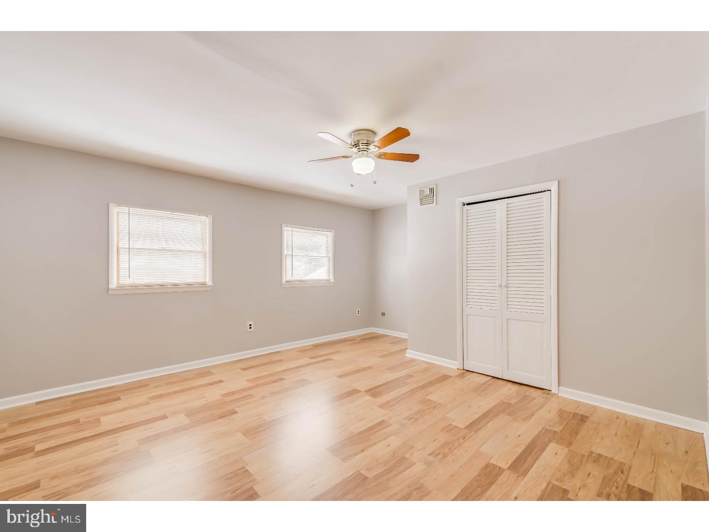 811 Mt Road Burlington, NJ 08016 - Photo 15 of 25 Bedroom