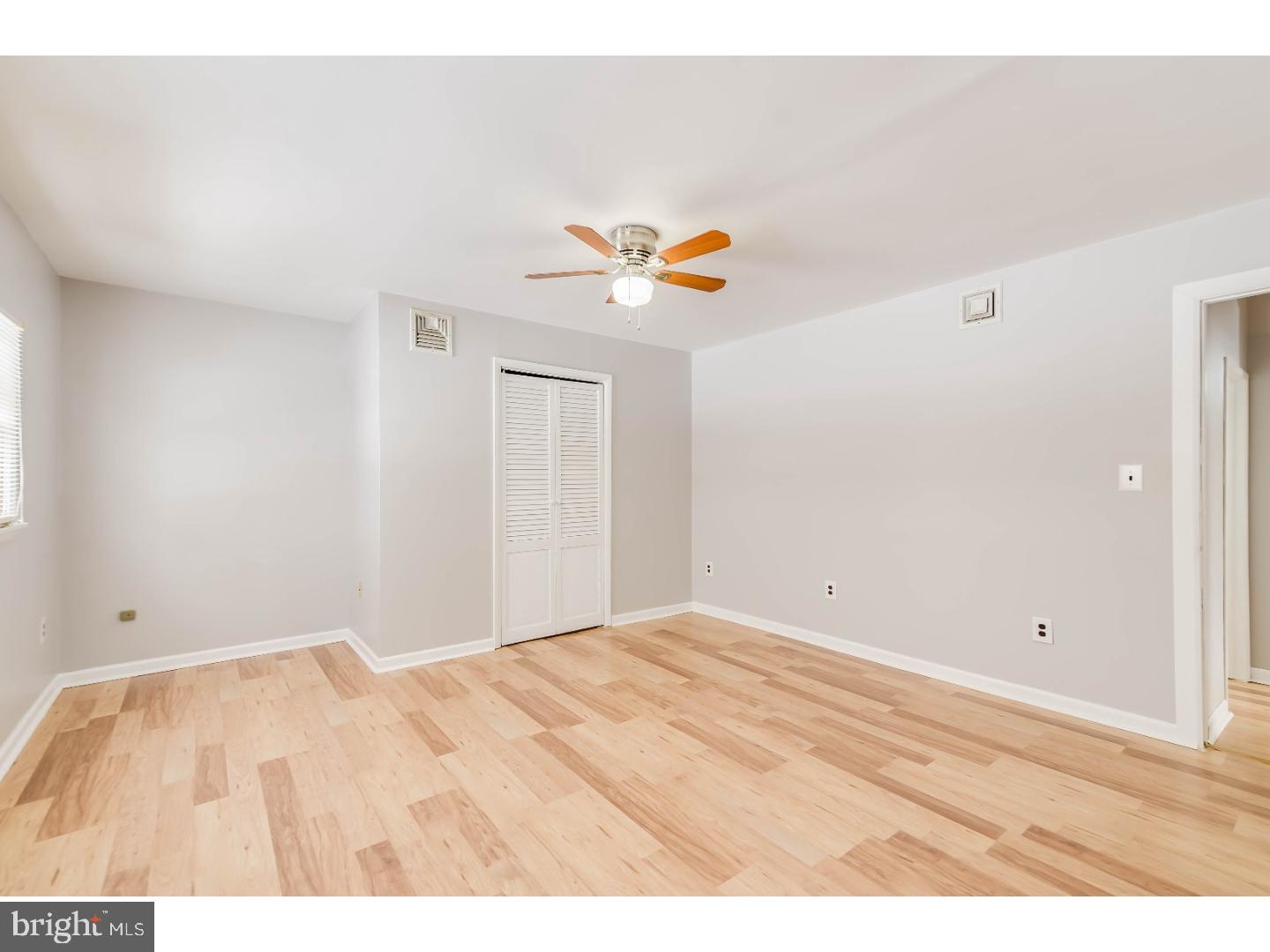 811 Mt Road Burlington, NJ 08016 - Photo 17 of 25 Bedroom