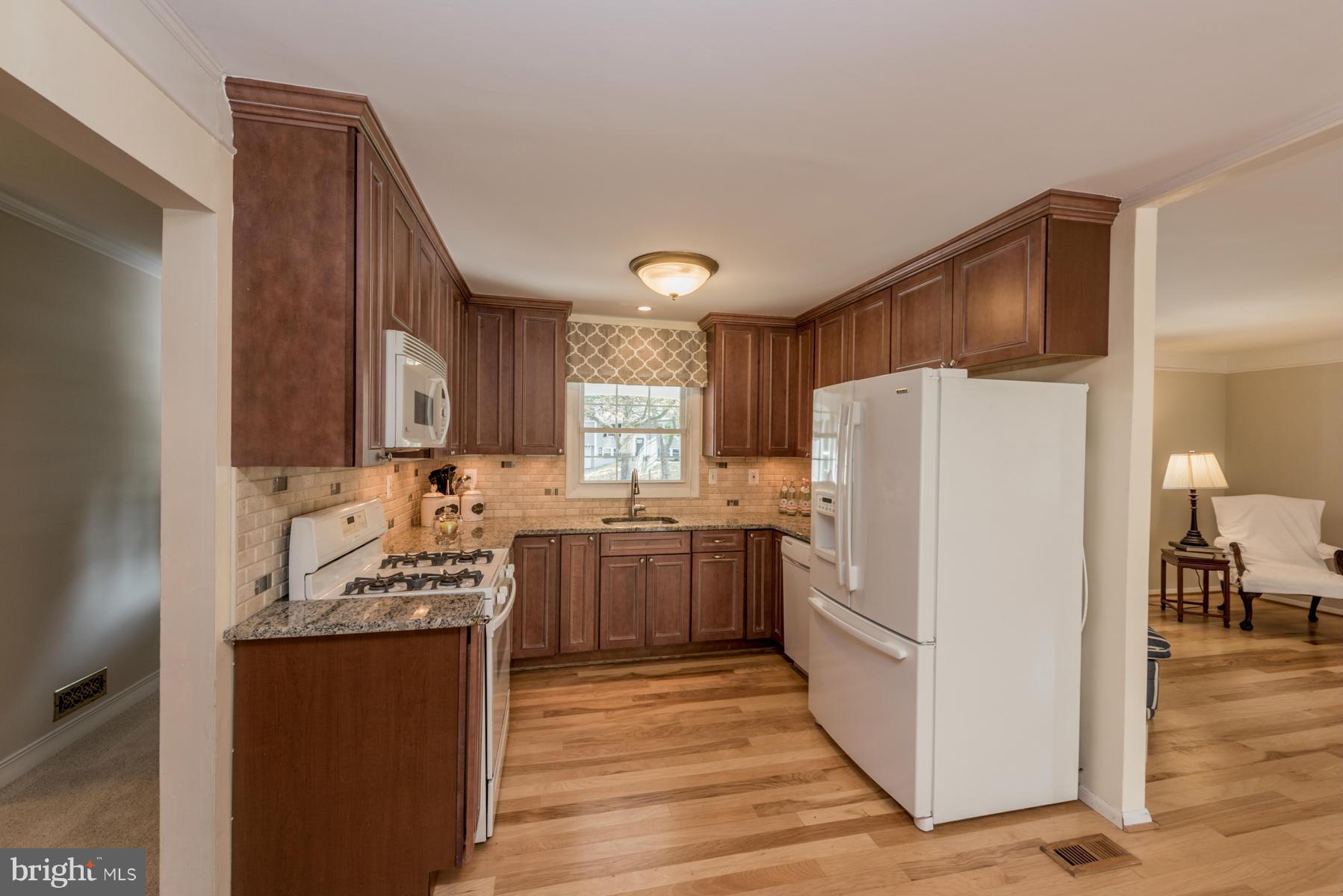 5102 West Running Brook Road Columbia, MD 21044 - Photo 9 of 30 Kitchen