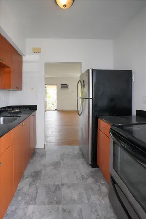 $2,200,000 | 8321 Crespi Boulevard, Miami Beach, FL 33141