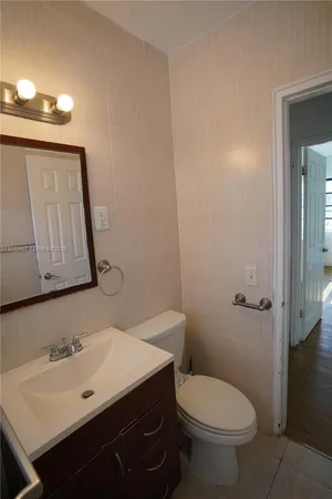 $2,200,000 | 8321 Crespi Boulevard, Miami Beach, FL 33141