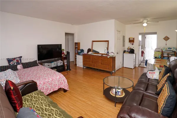 $2,200,000 | 8321 Crespi Boulevard, Miami Beach, FL 33141