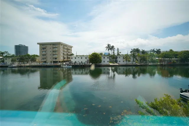 $2,229,900 | 8321 Crespi Boulevard, Miami Beach, FL 33141
