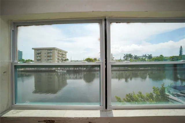 $2,229,900 | 8321 Crespi Boulevard, Miami Beach, FL 33141