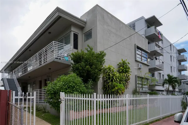 $2,229,900 | 8321 Crespi Boulevard, Miami Beach, FL 33141