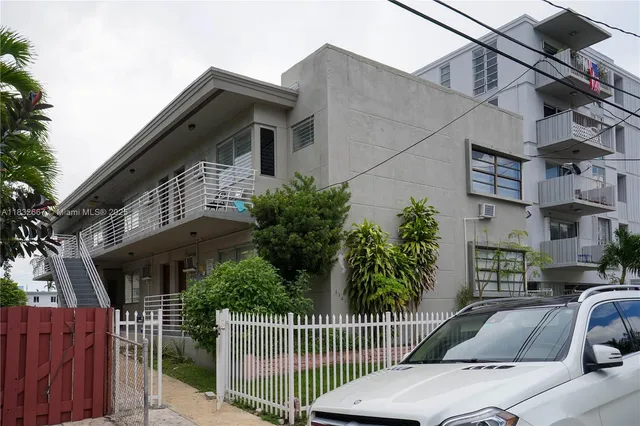 $2,229,900 | 8321 Crespi Boulevard, Miami Beach, FL 33141