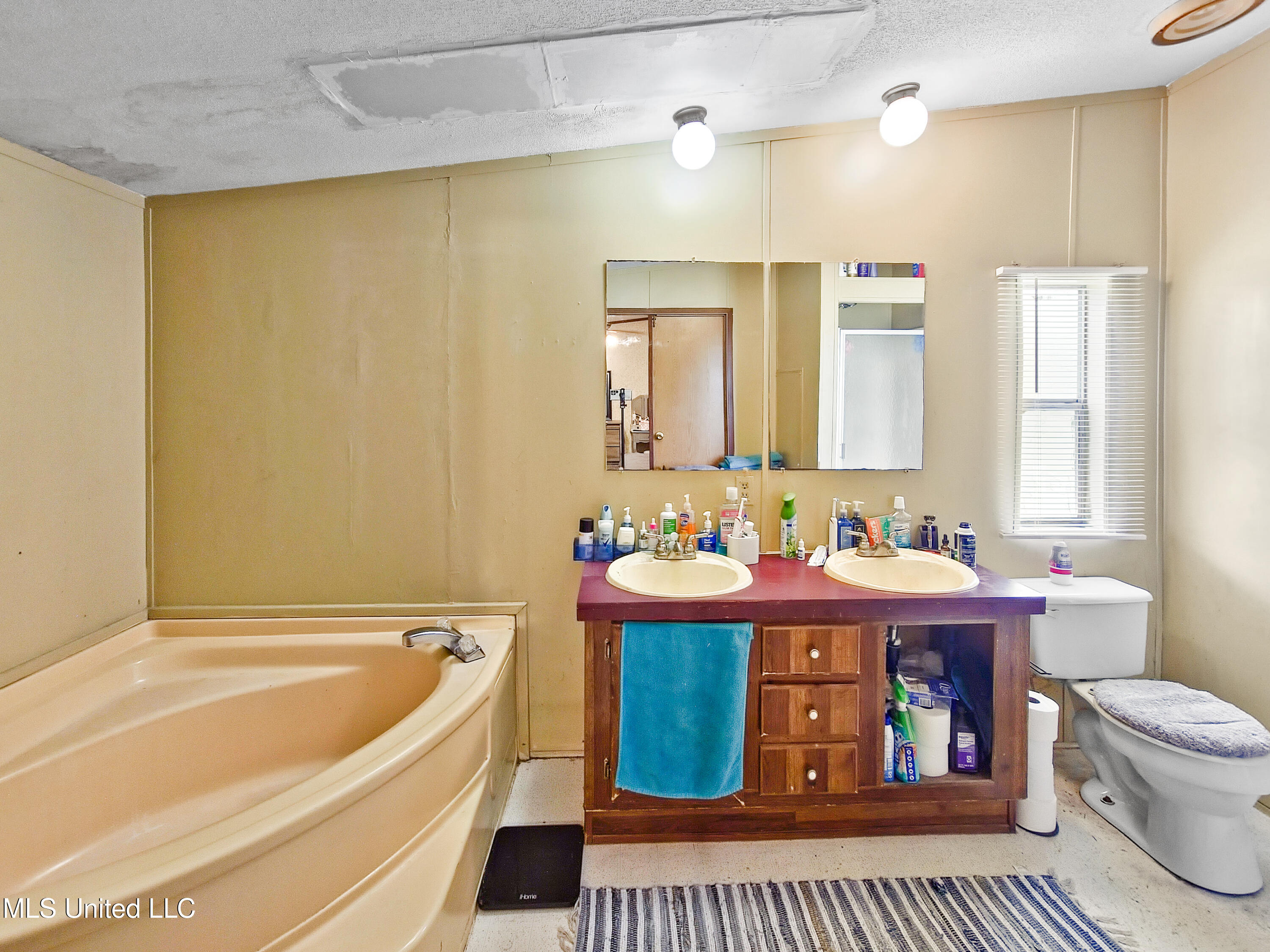 19215 Burnt Lane Saucier, MS 39574 - Photo 13 of 15 20250610_095930 (1)